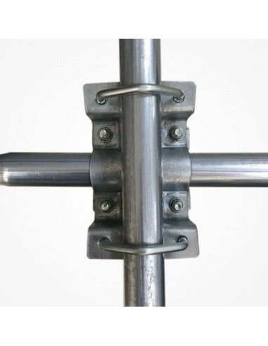 <p><span><strong>Características técnicas:<br /></strong><br />Chapa galvanizada 160 x 100 x 2,5 mm.<br /></span><span>Chapa bri